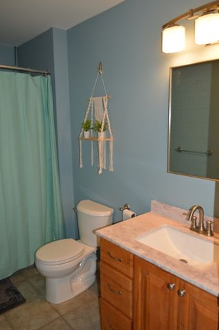 25 Oakes Cir 25, Millbury, MA 01527
