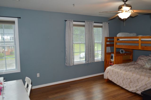 25 Oakes Cir 25, Millbury, MA 01527