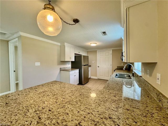 739 Childs AVE, Hampton, VA 23661