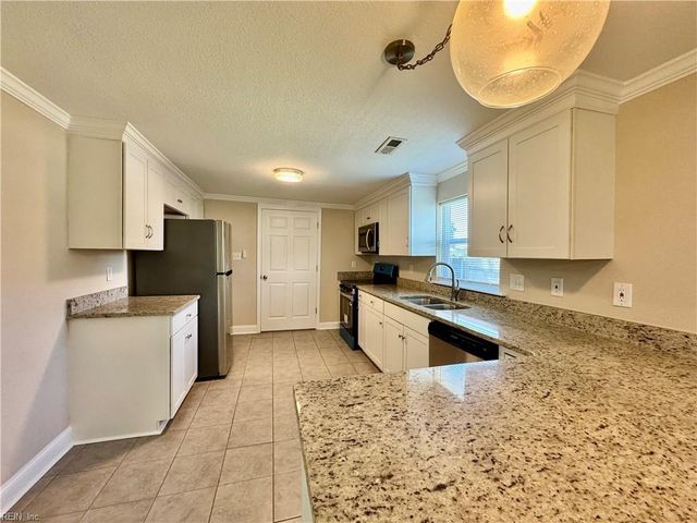739 Childs AVE, Hampton, VA 23661