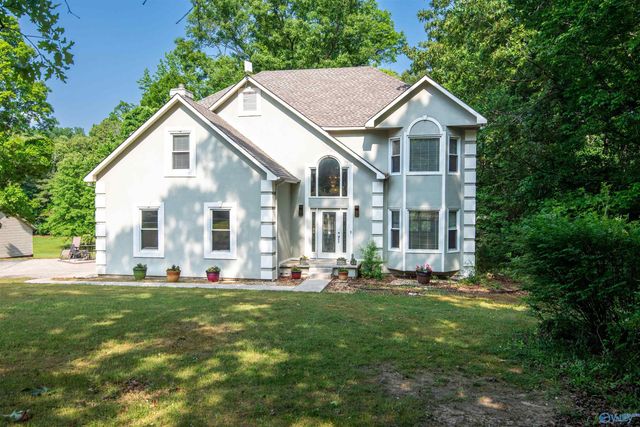 670 County Road 360, Trinity, AL 35673