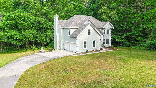 670 County Road 360, Trinity, AL 35673