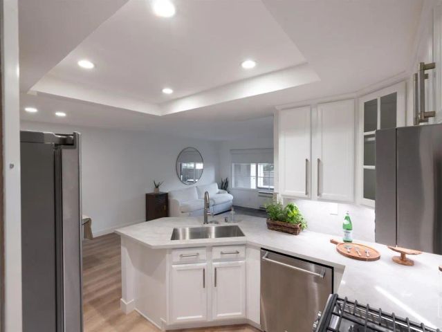 12675 Camino Mira Del Mar 173, San Diego, CA 92130