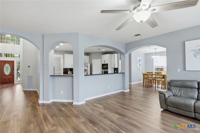 2701 Michelle Lynne Cove, Round Rock, TX 78681