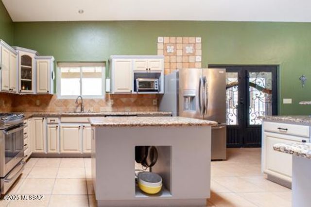 480 Camino Ramanote, Rio Rico, AZ 85648