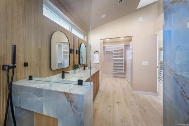 1401 Corte Rapallo, Escondido, CA 92026