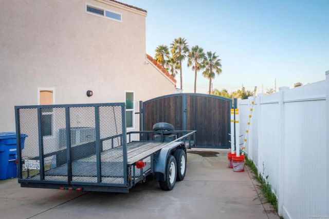 1401 Corte Rapallo, Escondido, CA 92026