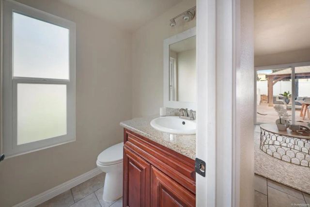 1401 Corte Rapallo, Escondido, CA 92026