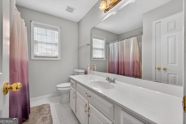 196 Ashley Drive, Mcdonough, GA 30252