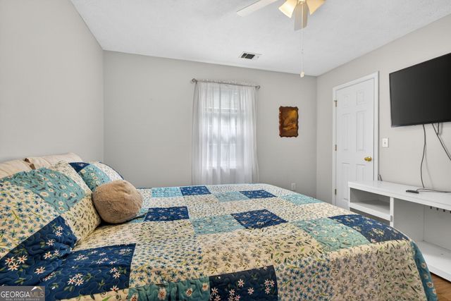 196 Ashley Drive, Mcdonough, GA 30252