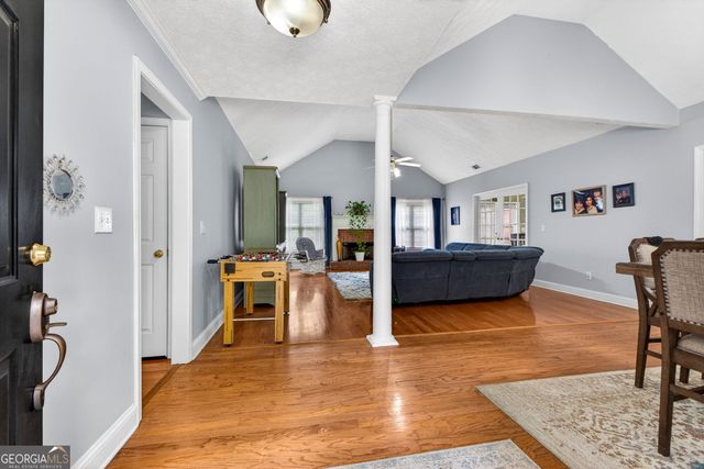 196 Ashley Drive, Mcdonough, GA 30252