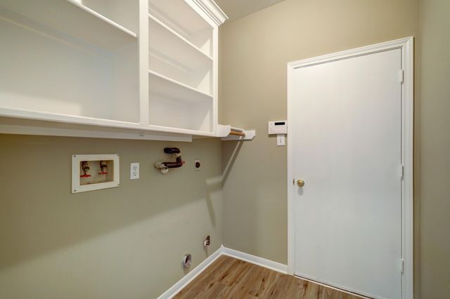 9847 Bestin Lane, Houston, TX 77065