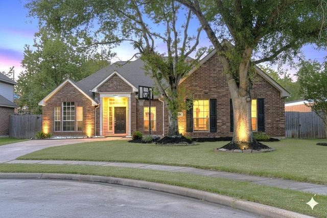 9847 Bestin Lane, Houston, TX 77065