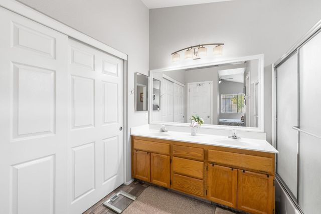 8225 Burloak Way, Elk Grove, CA 95758