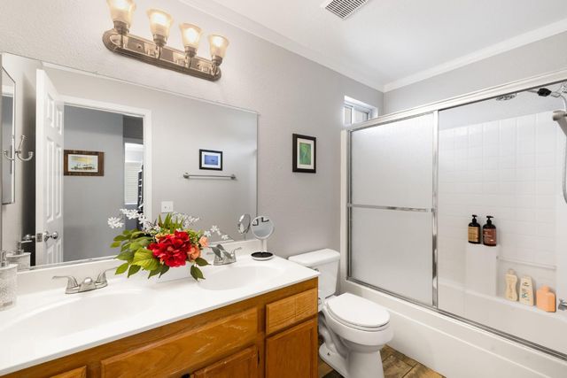 8225 Burloak Way, Elk Grove, CA 95758