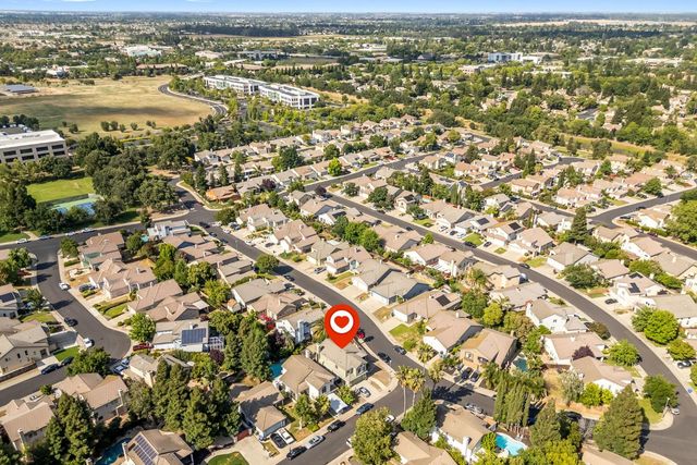 8225 Burloak Way, Elk Grove, CA 95758