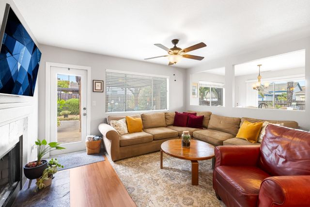 8225 Burloak Way, Elk Grove, CA 95758