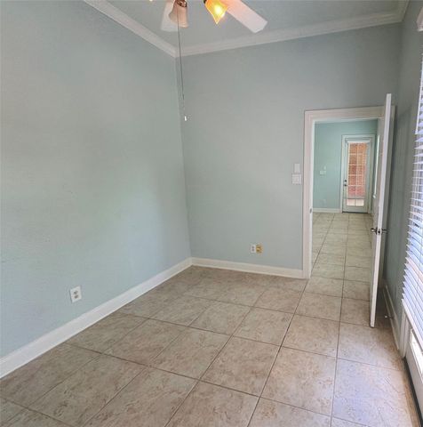 38 Shell Port Square, The Woodlands, TX 77380