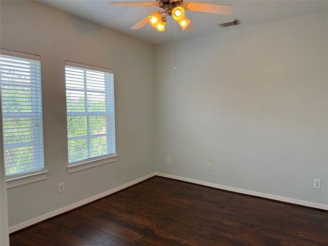 38 Shell Port Square, The Woodlands, TX 77380