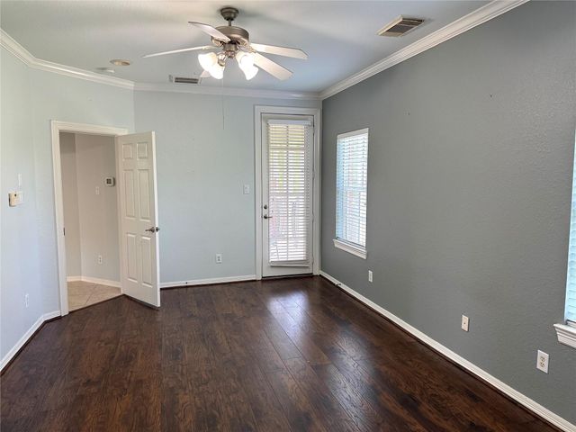 38 Shell Port Square, The Woodlands, TX 77380