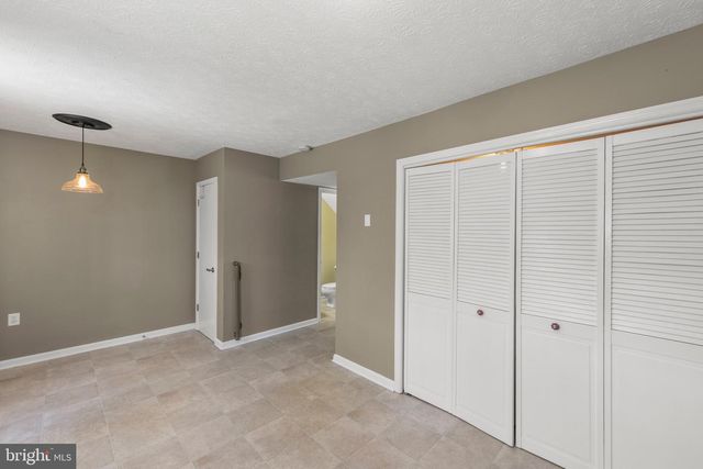 301 BUCKINGHAM DR, Stephens City, VA 22655