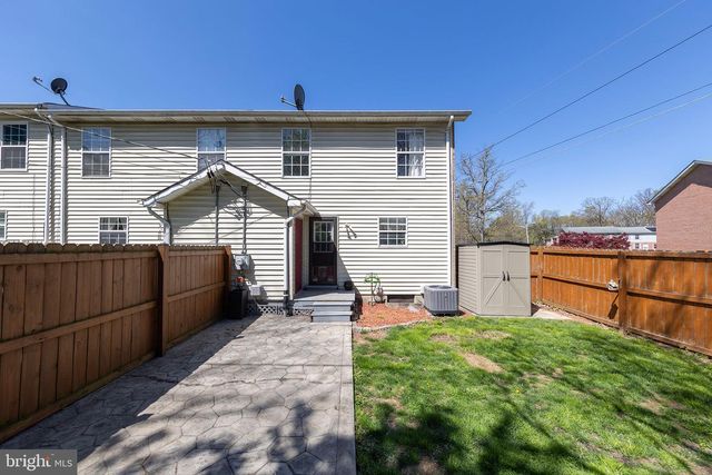 301 BUCKINGHAM DR, Stephens City, VA 22655