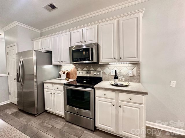 14608 Via Sorrento Drive, Charlotte, NC 28277