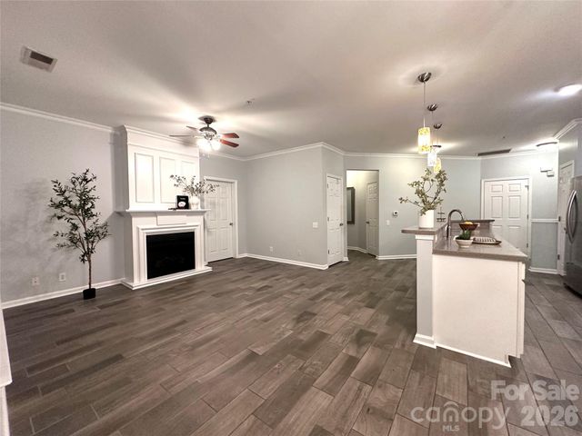 14608 Via Sorrento Drive, Charlotte, NC 28277