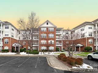 14608 Via Sorrento Drive, Charlotte, NC 28277