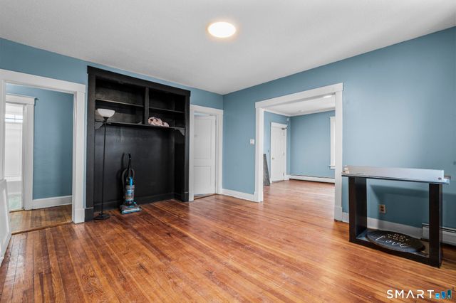 27 Cliff Street, New Britain, CT 06051