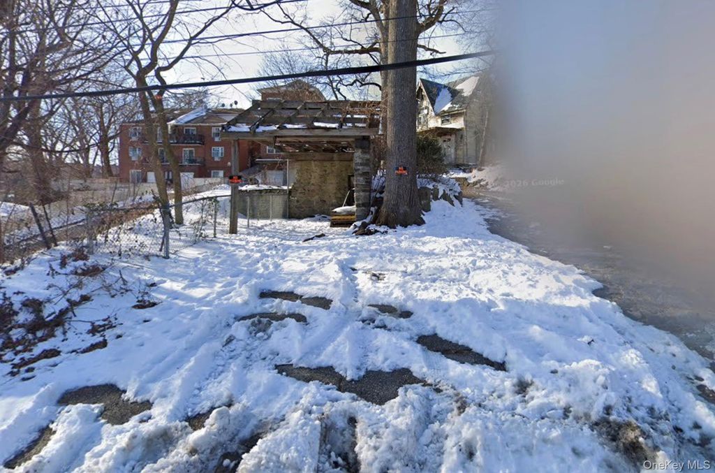 6029 Huxley Avenue, Bronx, NY 10471 — exterior