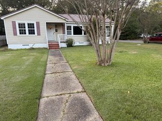 814 Dusy Street, Dothan, AL 36301