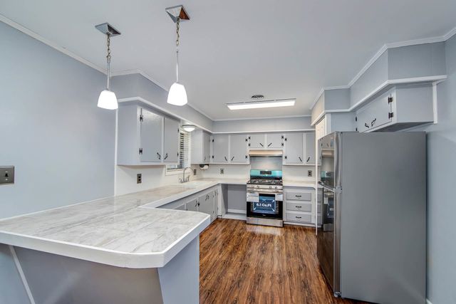 128 St Agnes Drive, Bourg, LA 70343