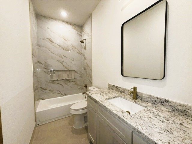 5208 Helmick, Fort Worth, TX 76105