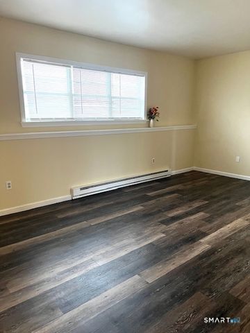 32 Belair Drive, New Milford, CT 06776