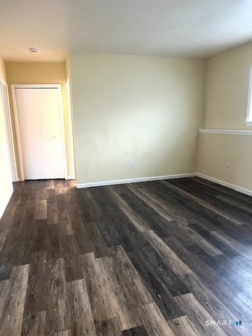 32 Belair Drive, New Milford, CT 06776