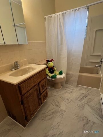 32 Belair Drive, New Milford, CT 06776