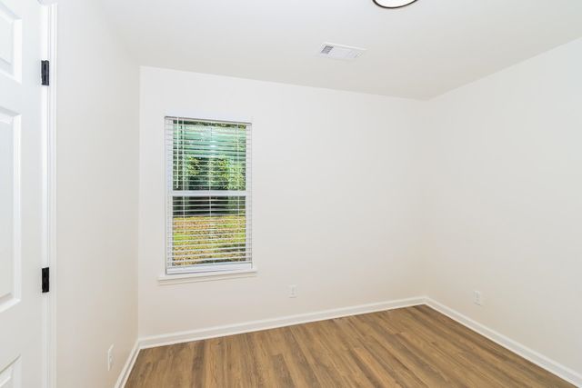 4570 NEWTON DR, Memphis, TN 38109