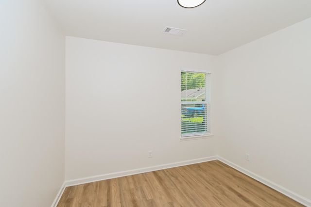 4570 NEWTON DR, Memphis, TN 38109