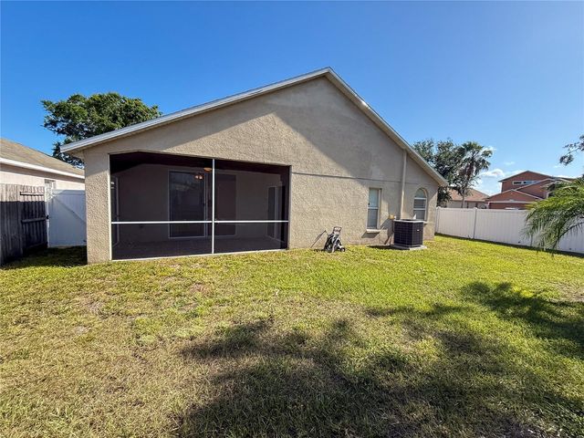 13047 BRIDLEFORD DRIVE, Gibsonton, FL 33534