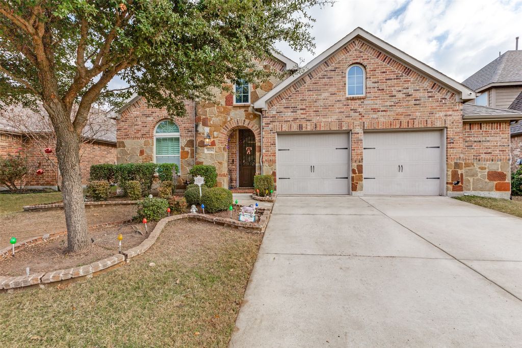 1036 Dunhill Lane, Forney, TX 75126