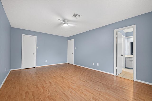 6715 Greenvale Lane, Houston, TX 77066