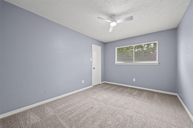 6715 Greenvale Lane, Houston, TX 77066