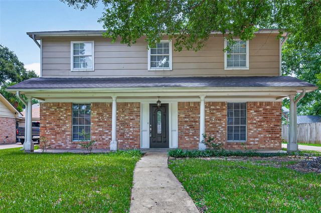 6715 Greenvale Lane, Houston, TX 77066
