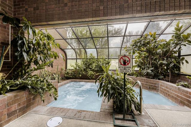 1900 E Girard Place 403, Englewood, CO 80113