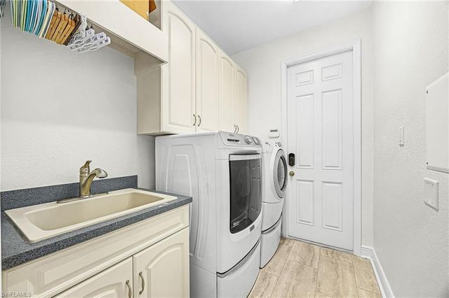 4103 SW 28th AVE, Cape Coral, FL 33914