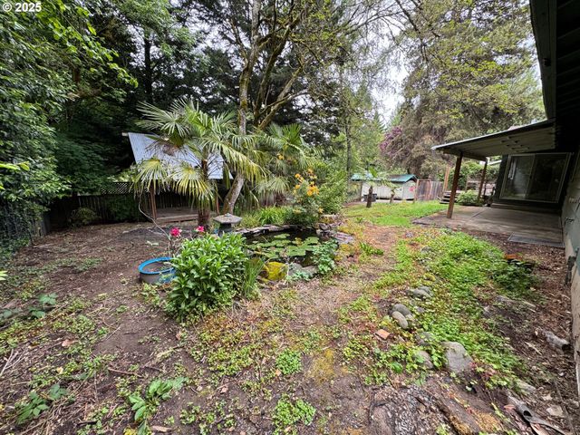 5877 BONITA Rd, Lake Oswego, OR 97035