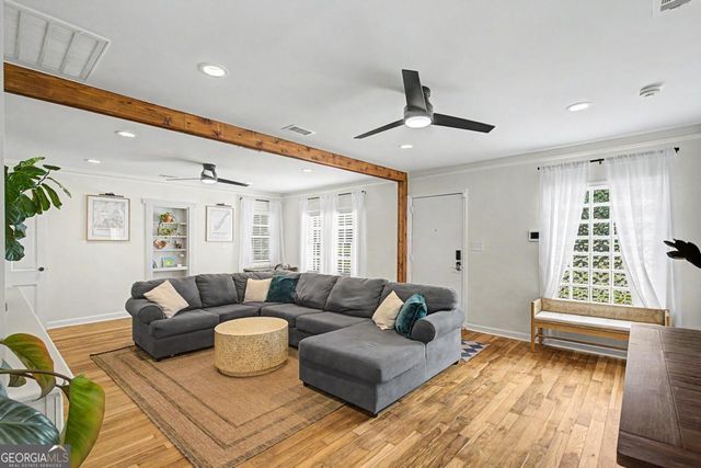1323 E 53Rd Street, Savannah, GA 31404