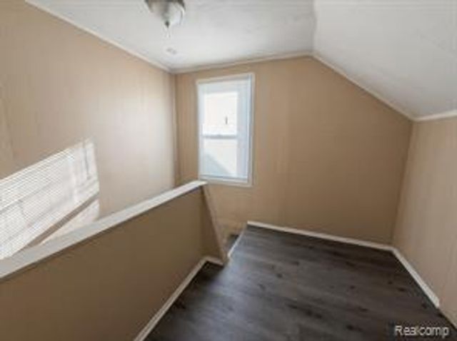 14248 Stansbury Street, Detroit, MI 48227