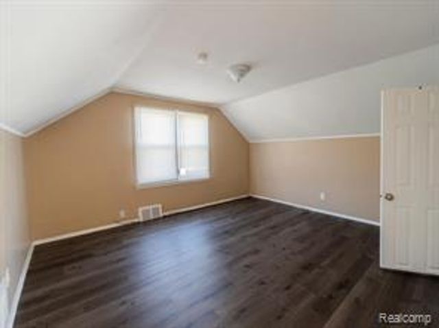 14248 Stansbury Street, Detroit, MI 48227